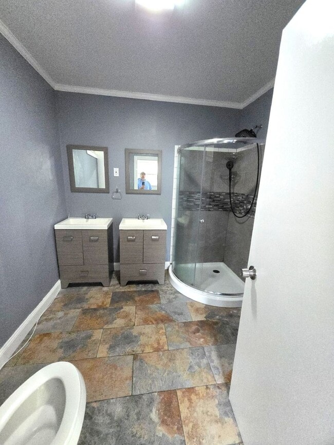 Photo - 8 St John St Unit 2