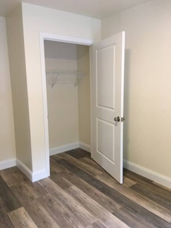 323-325 College Street, Unit 11