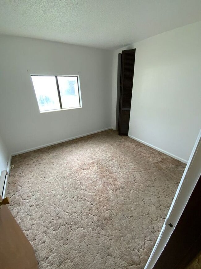 Photo - Tacoma 2bdr 1 bath house w/ 2 car garage