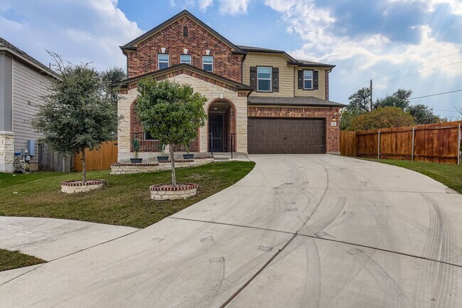 Photo - 716 Madalin Rue Ct