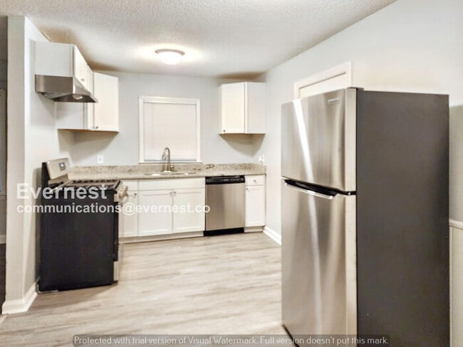 Photo - 1903 Pinedale Pl