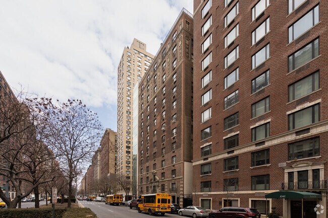 Photo - 1047-1049 Park Ave