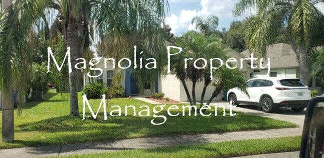 Building Photo - Tavares Lake Saunders Pointe