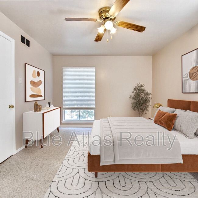 Photo - 3903 Hawthorne Ave