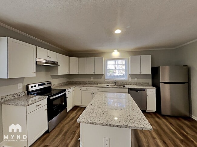 Photo - 511 Andover Rd