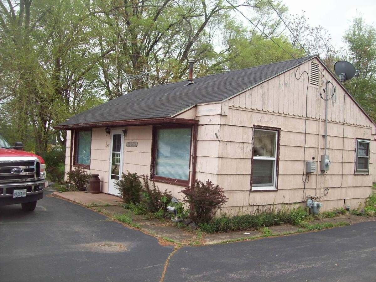 Photo - 503 W North St