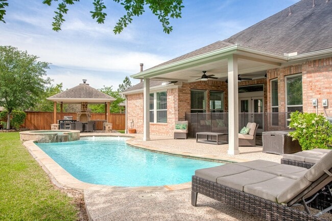 Building Photo - 99 Buck Trail Pl