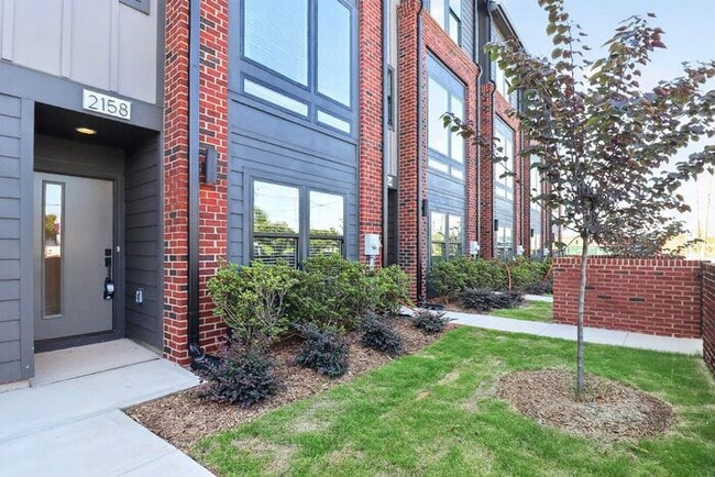 Photo - Brand New, Stunning 3BD/3.5BA Townhome on Graham w/ Full Bath on Top Floor! SUMMER SPECIAL! 50% O...