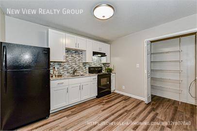 Photo - 242 Hoskins Mill Ln Unit A