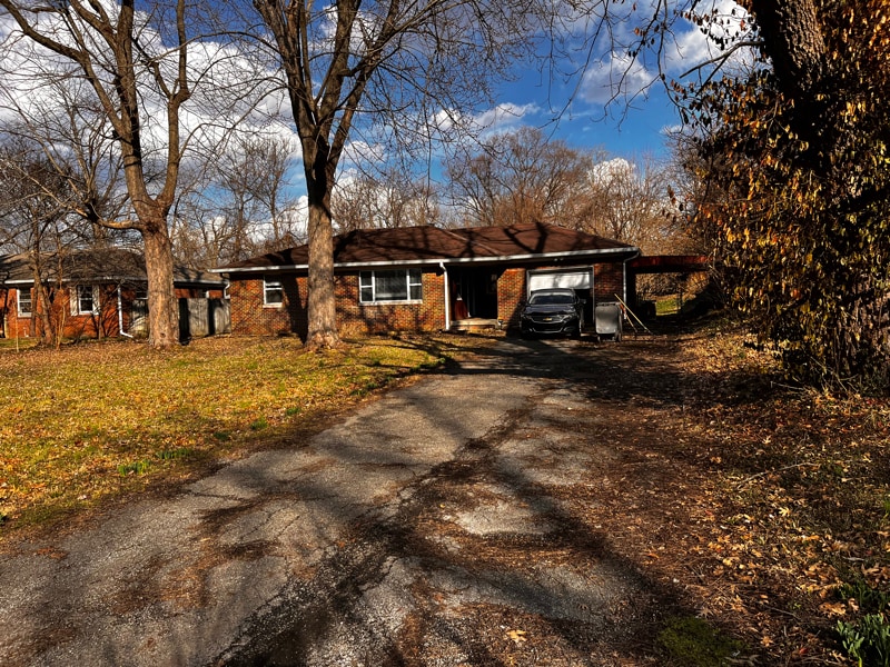 Photo - 6819 E Pleasant Run Pkwy S Dr