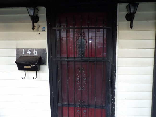 Photo - 146 Allnutt Dr