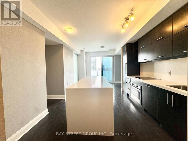 Photo - 1080 Bay St. Unit 2601