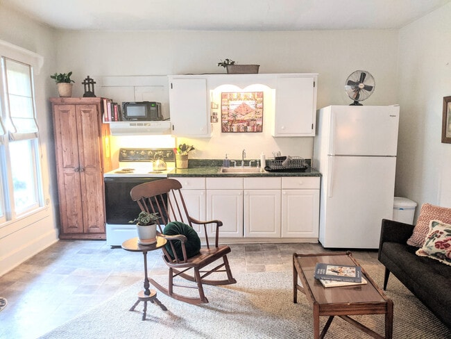 75 Lanier St Unit #4