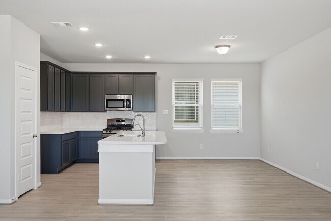 Photo - 10406 Milford Wds Ln