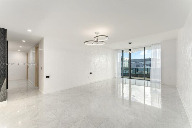 Photo - 1000 Brickell Plaza Unit PH5203