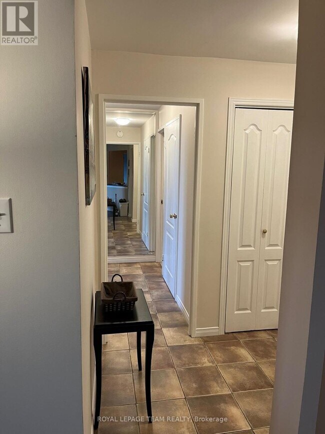 Photo - 1081 Ambleside Dr Unit 1705