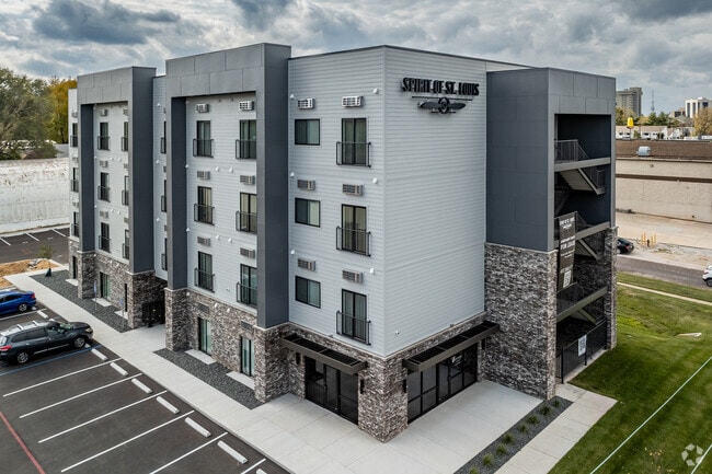 Photo - Spirit Of St Louis Apartments