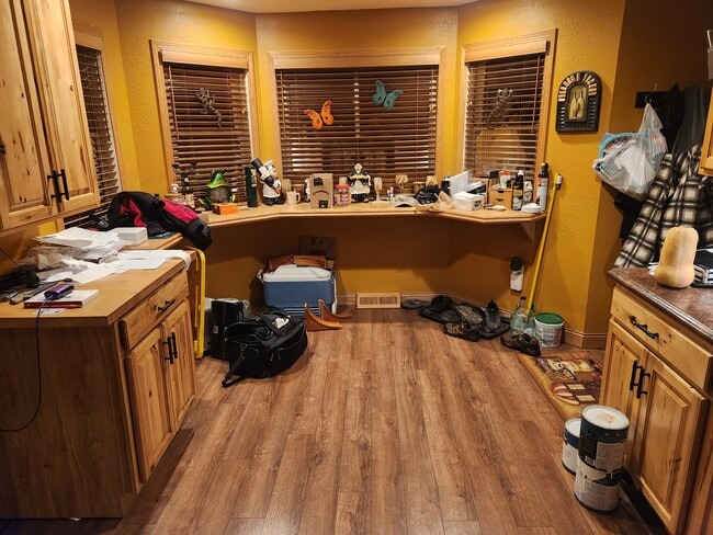 Photo - 3440 W Howard Ave