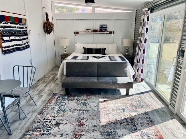 Building Photo - Private Casita with views Rental