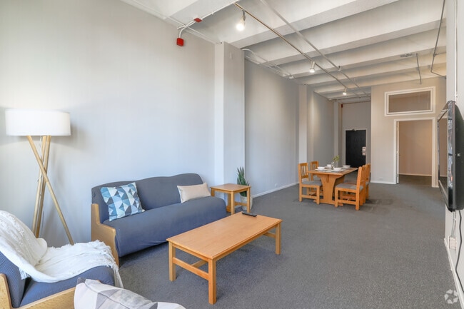 2 BR, 1 BA - Living Room