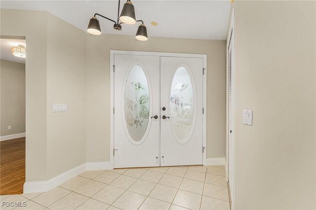 Photo - 2408 SW 39th Terrace