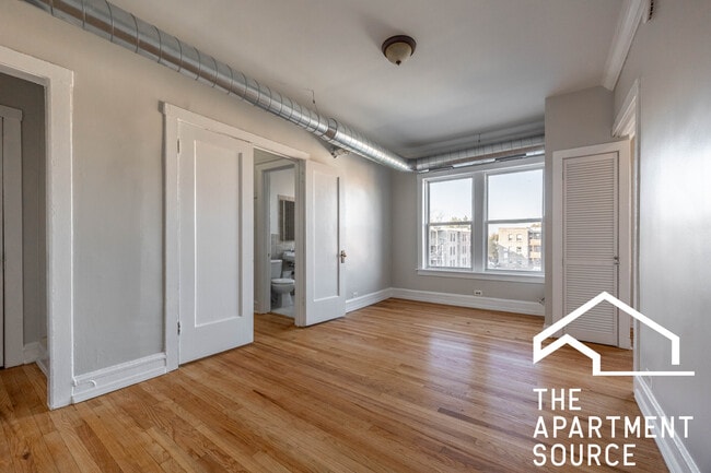 Photo - 2712 N Milwaukee Ave Unit 314