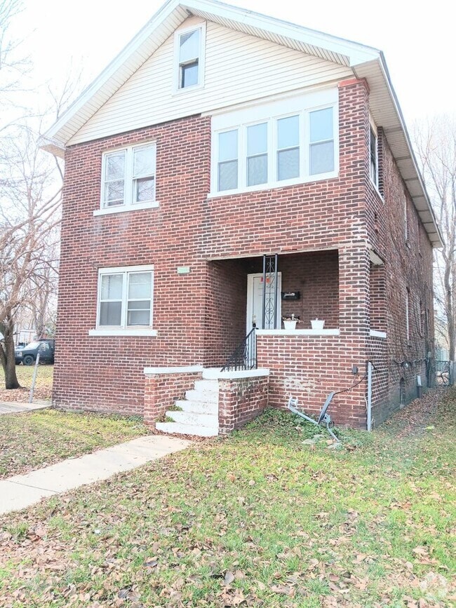 Building Photo - 3906 Grace St Unit 1F Rental