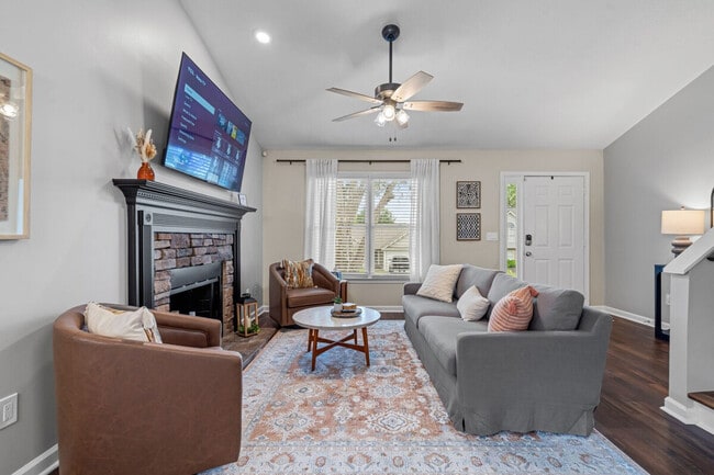 Photo - 13 Huntcliff Dr Unidad ID1234829P