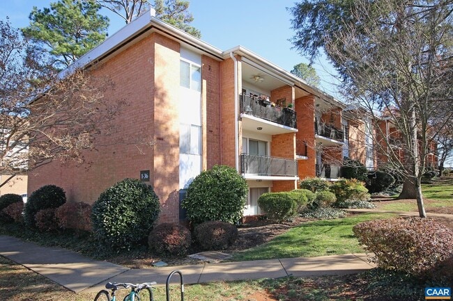 Photo - 1800 Jefferson Park Ave Condo Unit 20