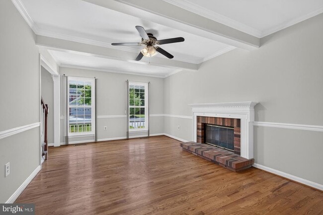 Photo - 811 Chatsworth Dr