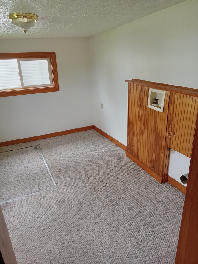 Photo - 1239 E Walnut St