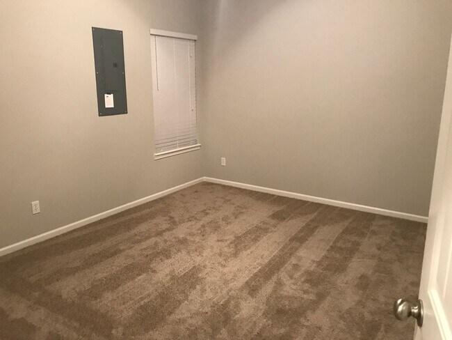 Photo - 1507 Windsor St Unidad 101