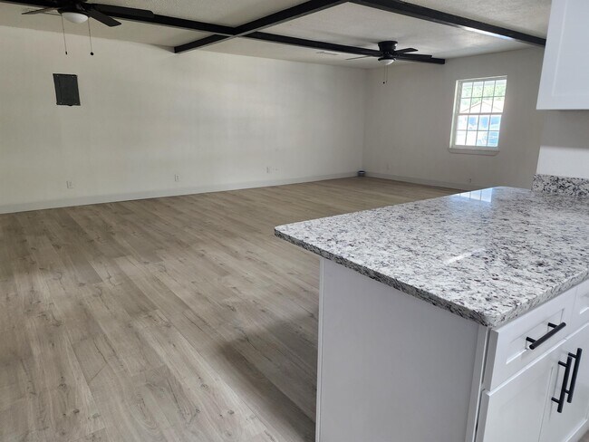 Photo - 3014 N Garden Ave