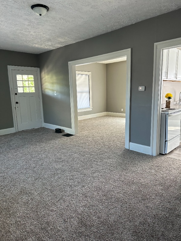 Photo - 129 Getting Pl