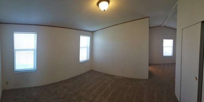 Photo - 3 bed, 2 bath home in Hibbard