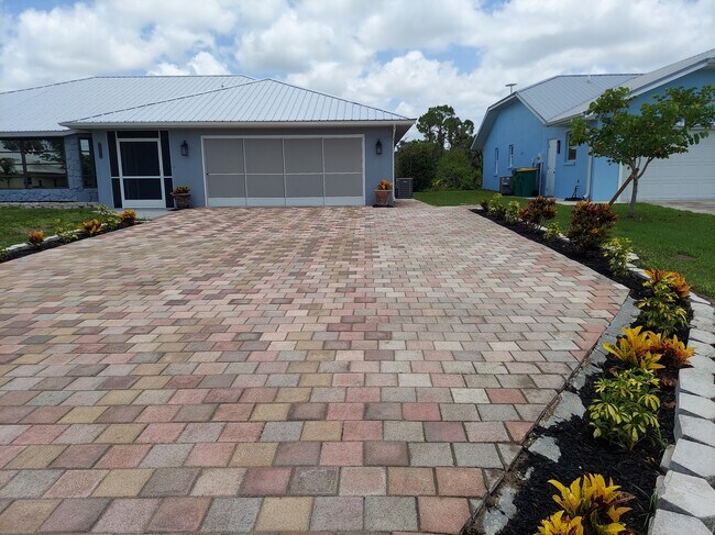 Photo - 17026 Edgewater Dr