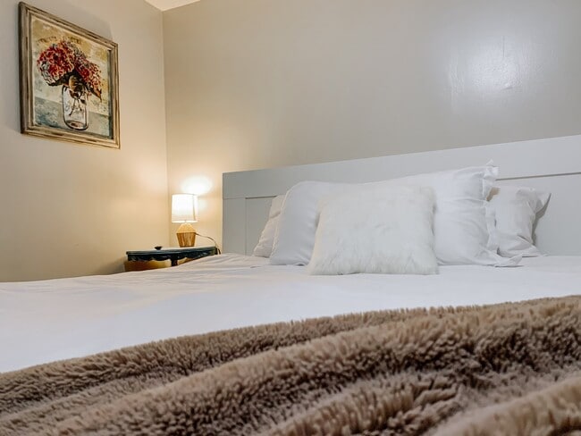 Photo - 3305 Cherokee Ave