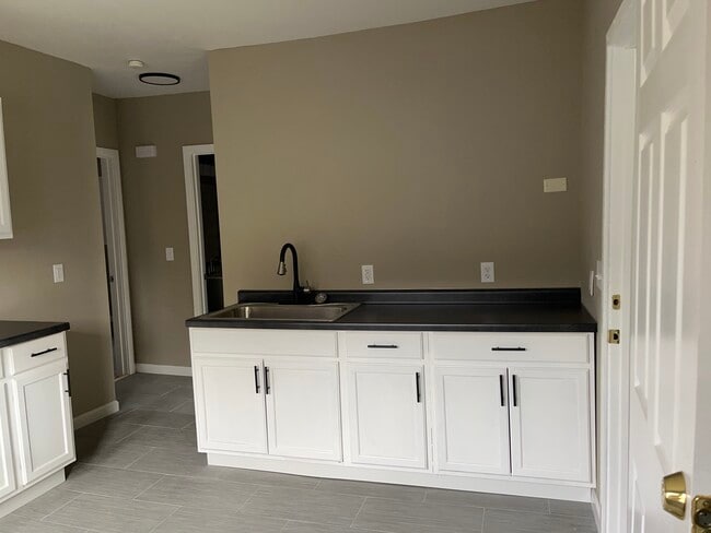 Photo - 1534 N 39th St Unit 2nd Floor