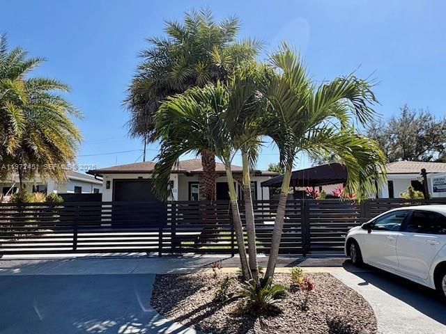 Photo - 5732 Fletcher St