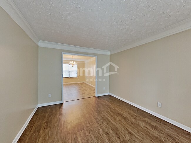 Photo - 3080 Rusticwood Dr