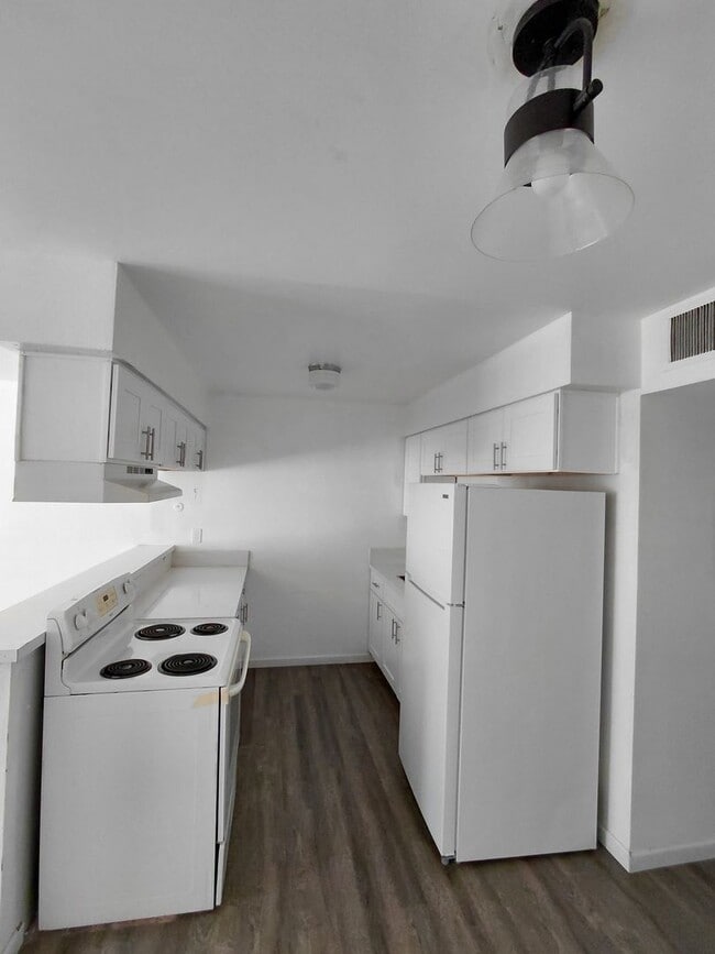 Photo - 455 W Orange Ave Unit Apt B