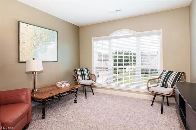 Photo - 160 Twisted Cypress Ln