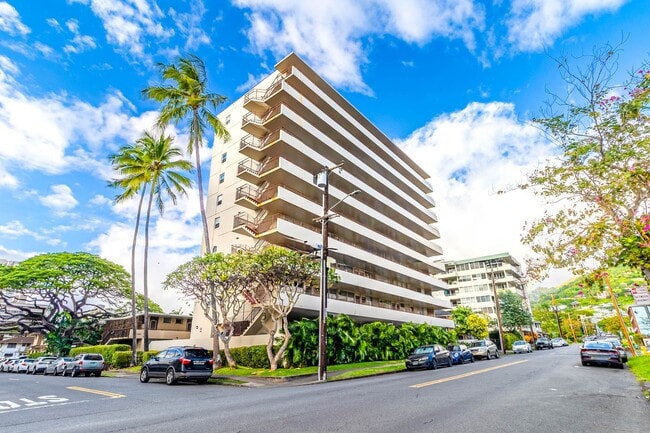 Photo - Bright and spacious 1 bedroom 1 bath condo in Makiki !