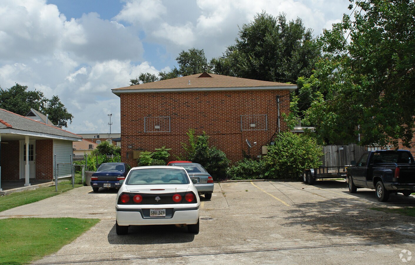 Photo - 2913 Lake Villa Dr Apartments