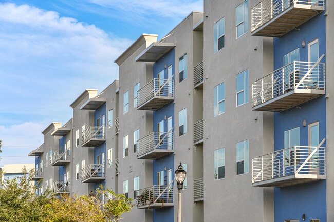 Photo - The Nolen Luxury Apartments