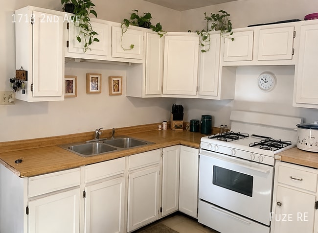 Photo - 1718 2nd Ave