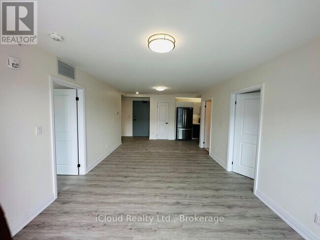 Photo - 3340 Stella Crescent Unité 524