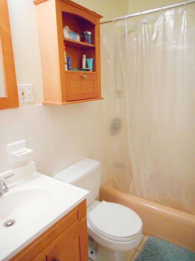 Photo - 10 Scottfield Rd Unit 33