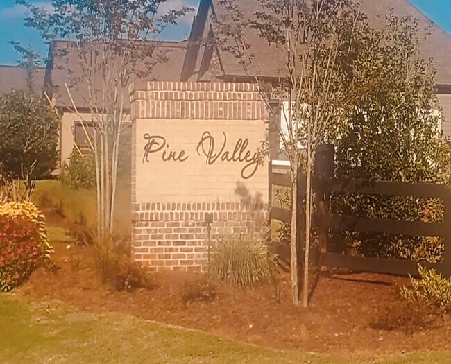 Photo - Fully Furnished Home - 1952 Crumhorn Ave