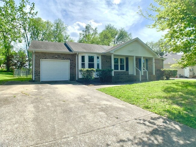 Photo - 236 Moncrest Dr